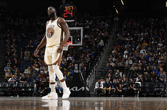 开云入口-勇士近7战追梦出战时5战全败！此役仅4分正负值-18 球队将3连客